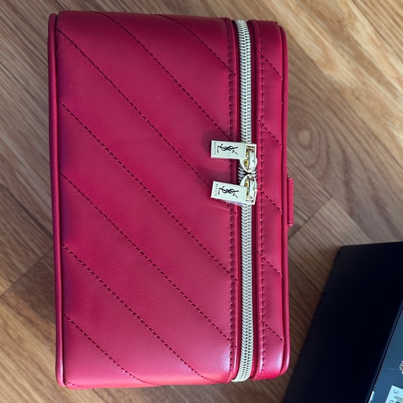 Yves Saint Laurent Red Quilted Vanity Case and Dior lipstick soft nude full size - Picture 5 of 14